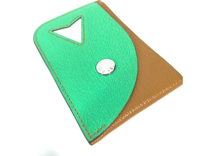 Bicolor Ziegenleder Reisepasshülle von Hermès Braun Mehrfarben Grün - Ansicht 3