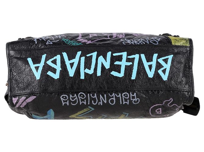Bolsa City Graffiti Balenciaga em couro preto - vista 4