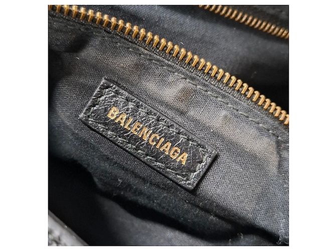 Bolsa City Graffiti Balenciaga em couro preto - vista 9