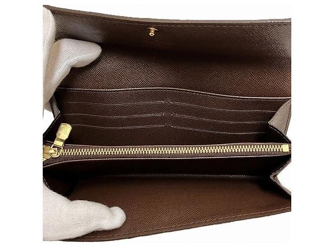 Portafoglio Lungo Damier Sarah di Louis Vuitton Marrone - vista 5
