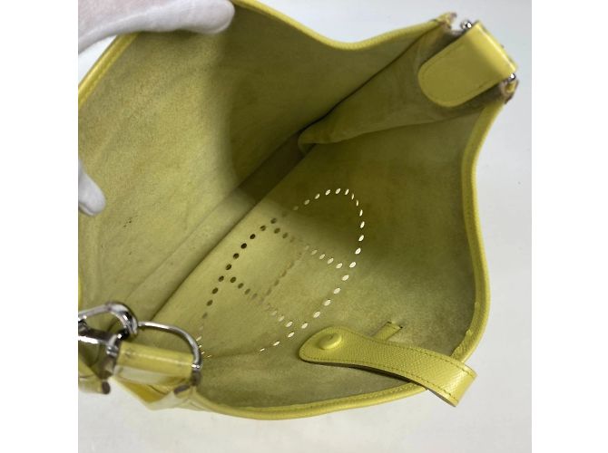 Borsa a tracolla Hermès Evelyn 3 GM D'oro Giallo - vista 14