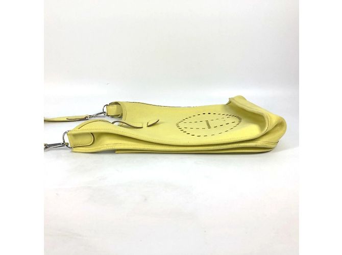 Borsa a tracolla Hermès Evelyn 3 GM D'oro Giallo - vista 4