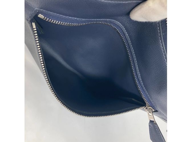 Borsa a tracolla Hermès Ultra Pla GM Blu Blu navy - vista 17