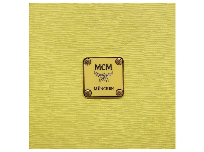 Borsa tote in pelle MCM Studs oro giallo lime Auth 133982 D'oro - vista 16