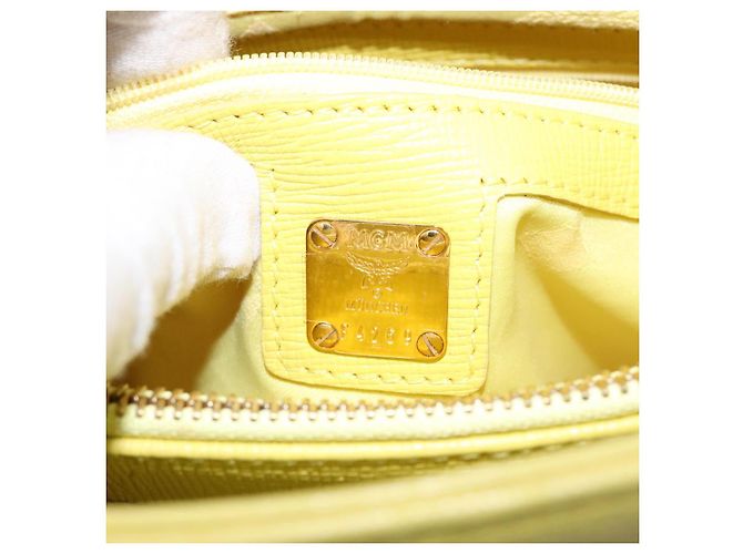 Borsa tote in pelle MCM Studs oro giallo lime Auth 133982 D'oro - vista 17