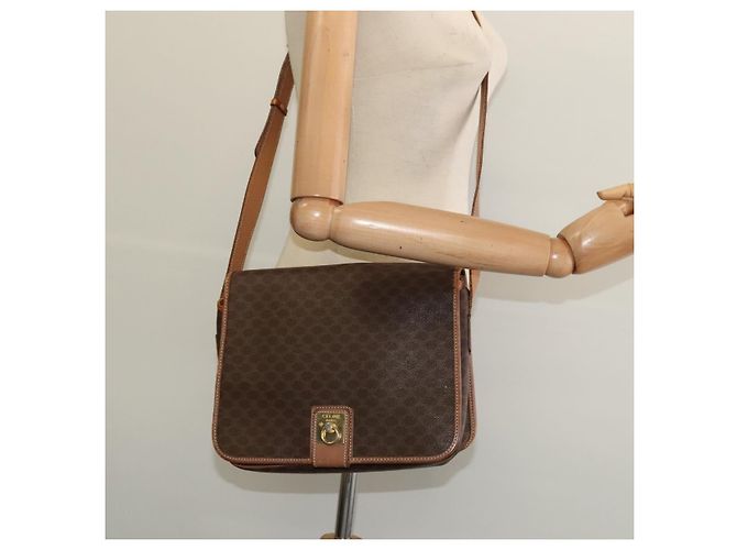 Céline Borsa a Spalla in Tela Macadam CELINE in Pelle PVC Marrone Oro Auth 136153 D'oro - vista 21