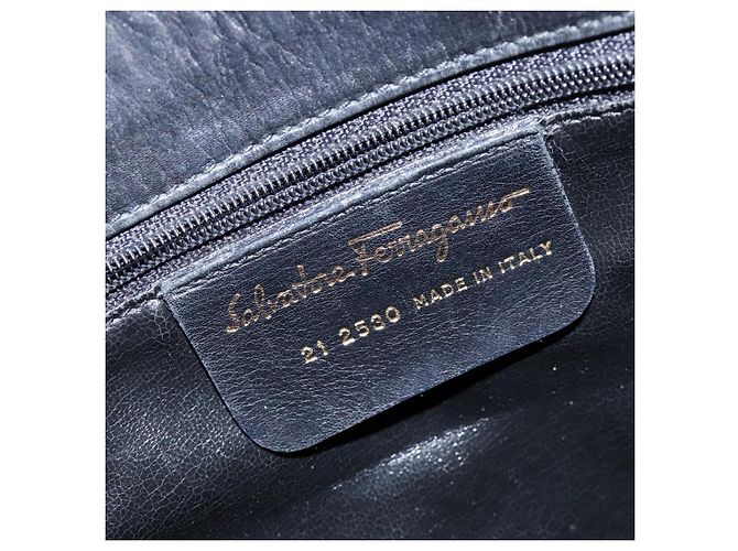 Salvatore Ferragamo Vala Tote Bag Leather Black Gold Auth bs27710 Golden - view 15