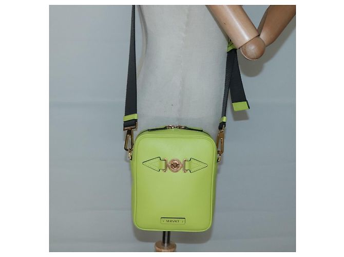 Bolso de Hombro de Cuero VERSACE Verde Lima Oro Auth am8884 Dorado - vista 22