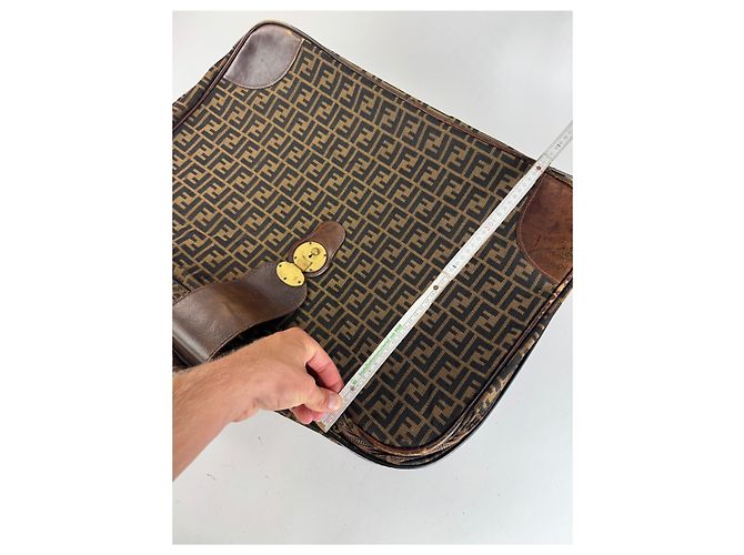 Valigia vintage Fendi monogramma FF marrone - vista 12