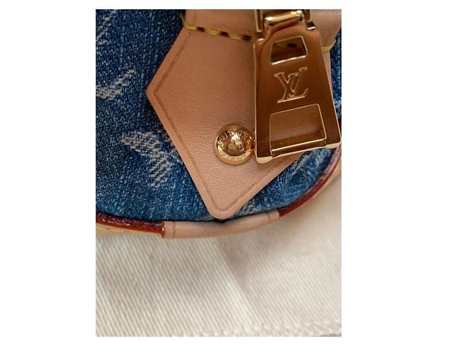 Louis Vuitton Pochette Cosmetica GM Monogram Denim Blu - vista 4