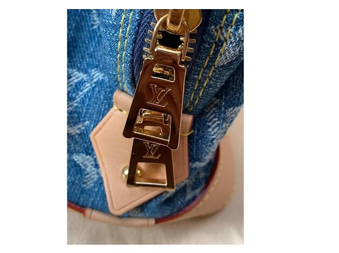 Louis Vuitton Pochette Cosmetica GM Monogram Denim Blu - vista 5