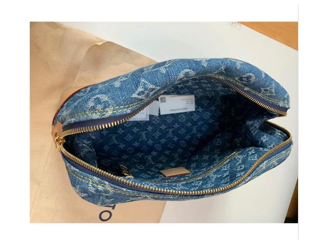 Louis Vuitton Pochette Cosmetica GM Monogram Denim Blu - vista 8