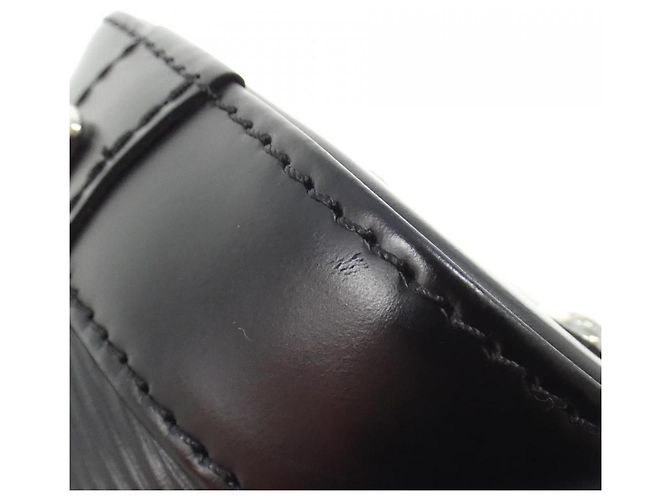 Louis Vuitton Epi Alma BB Handbag Black - view 5