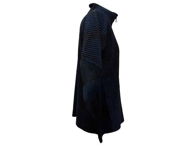 Issey Miyake Men Zipped Jacket in Navy Blue Polyester Multiple colors - view 2