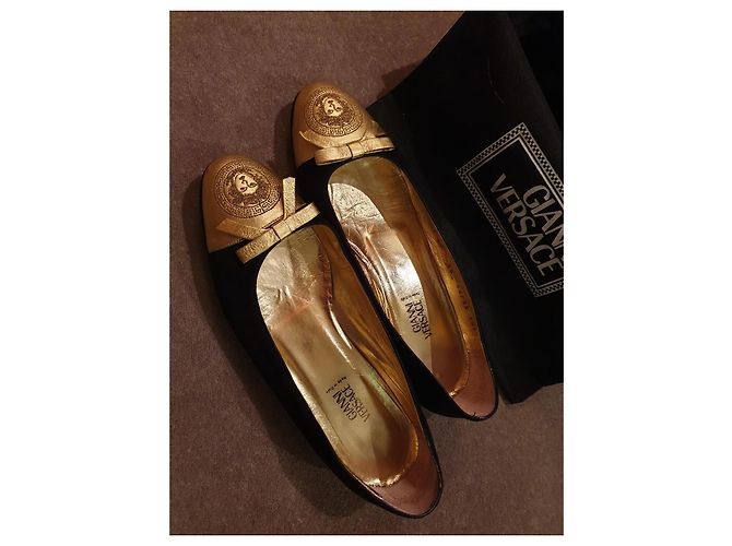 Pumps Gianni Versace Modello Naxos Oro 1571 D'oro - vista 2
