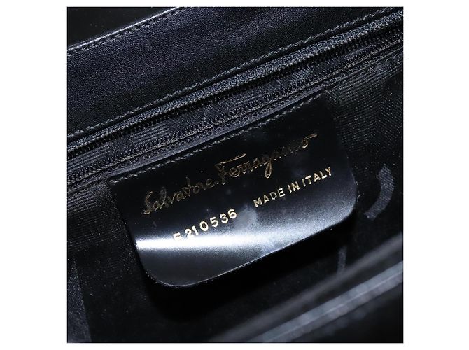 Borsa a mano Gancini in pelle nera e oro Salvatore Ferragamo Auth yk19008 Nero D'oro - vista 12
