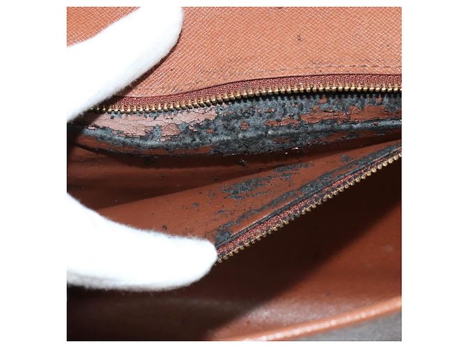 LOUIS VUITTON Borsa a Spalla Monogram Bordeaux 27 M51797 LV Auth ep10041 Monogramma - vista 11