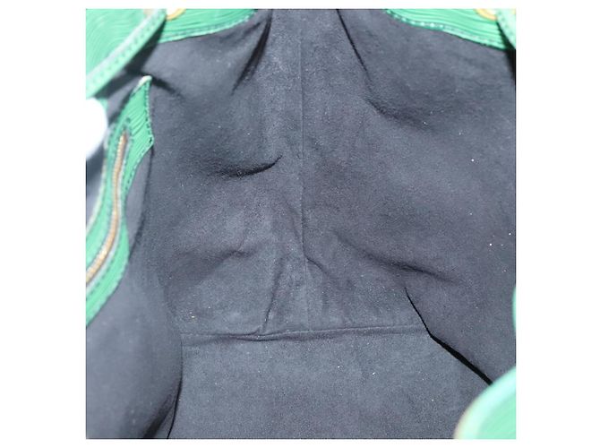 Noe LOUIS VUITTON Epi Petit Noé Borsa a Spalla Verde M44104 LV Auth yk19009 - vista 18