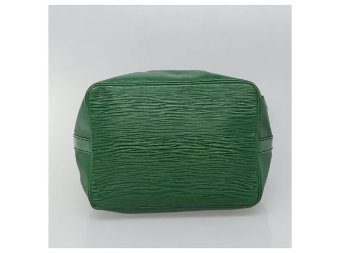 Noe LOUIS VUITTON Epi Petit Noé Borsa a Spalla Verde M44104 LV Auth yk19009 - vista 5