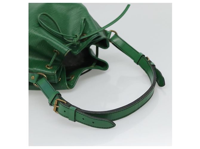 Noe LOUIS VUITTON Epi Petit Noé Borsa a Spalla Verde M44104 LV Auth yk19009 - vista 7