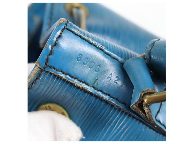 Noe LOUIS VUITTON Borsa a Spalla Petit Noé Epi Blu M44105 LV Auth 134536 - vista 12
