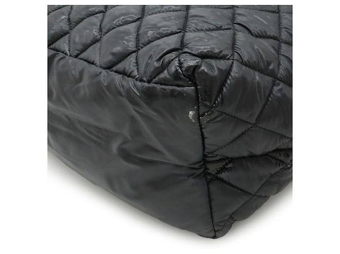 Borsa Tote Piccola Coco Cocoon di Chanel Nero - vista 4