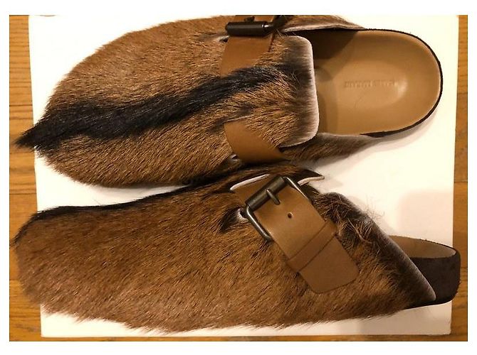Zoccoli Isabel Marant Mirvin in Pelliccia Marrone Nero - vista 2