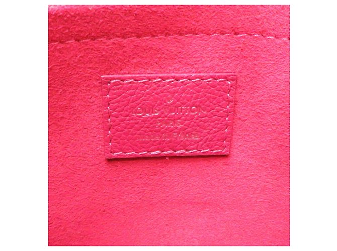 Borsa a Spalla My Lock Me BB di Louis Vuitton Crudo Bordò - vista 7
