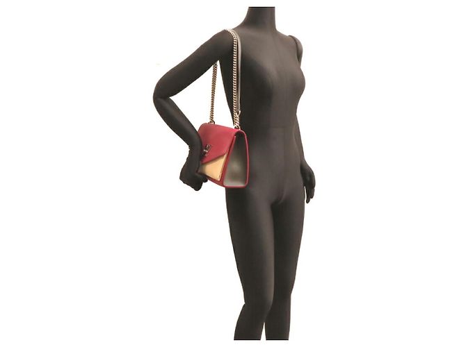 Borsa a Spalla My Lock Me BB di Louis Vuitton Crudo Bordò - vista 9