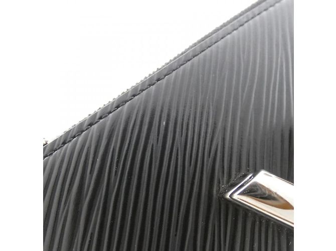 Billetera Compacta Twist Epi Louis Vuitton Negro - vista 4