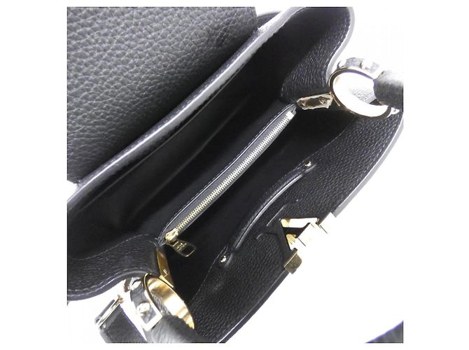 Borsa Capucines BB Louis Vuitton Nero - vista 6