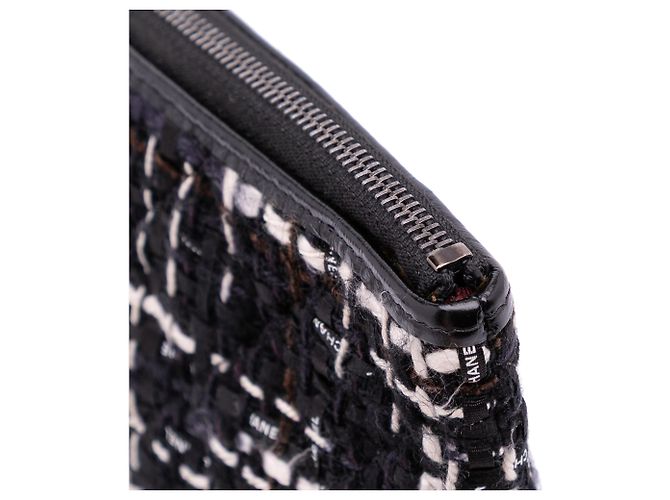 Clutch Gabrielle O in tweed nero medio di Chanel - vista 9