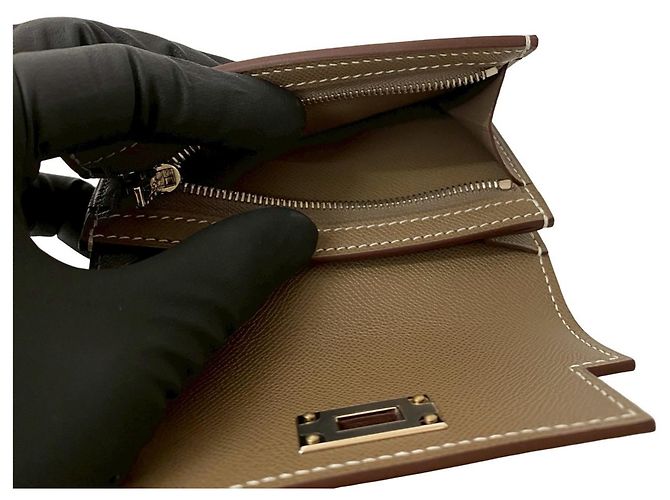 Billetera Slim Kelly de Hermès Castaño - vista 9