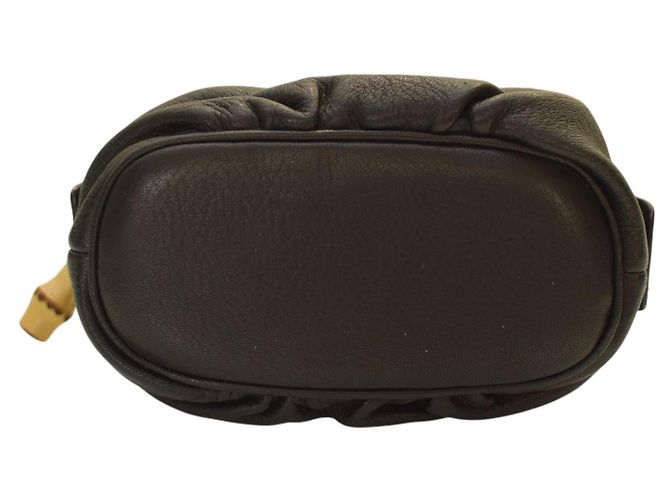 Bamboo GUCCI Clutch Bag Vintage in Pelle Nera con Zip in Bambù in pelle morbida nera Nero - vista 6