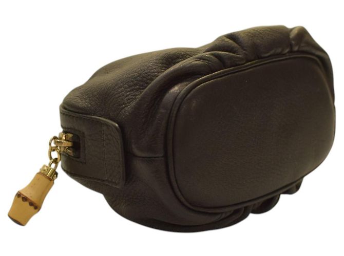 Bamboo GUCCI Clutch Bag Vintage in Pelle Nera con Zip in Bambù in pelle morbida nera Nero - vista 7
