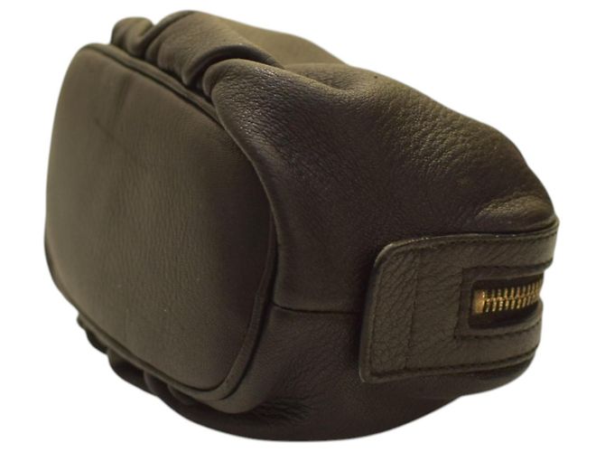 Bamboo GUCCI Clutch Bag Vintage in Pelle Nera con Zip in Bambù in pelle morbida nera Nero - vista 8