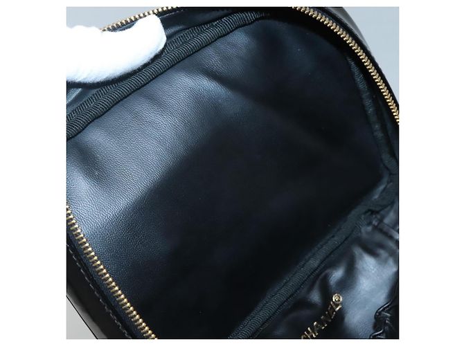 CHANEL Pochette Vanity Pelle verniciata Nera Oro CC Auth 136084 Nero D'oro - vista 18