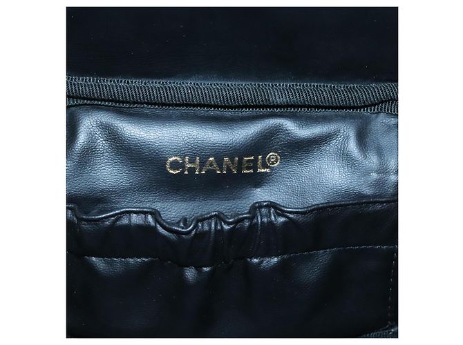 CHANEL Pochette Vanity Pelle verniciata Nera Oro CC Auth 136084 Nero D'oro - vista 9