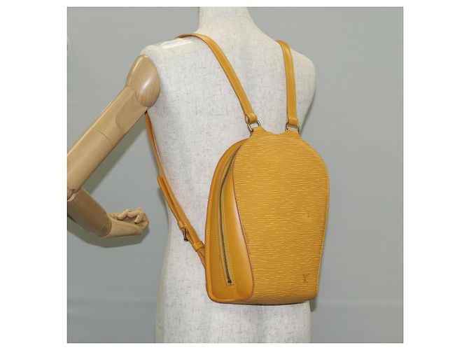 LOUIS VUITTON Mochila Epi Mabillon Amarela M52239 LV Auth BA3913 Amarelo - vista 26