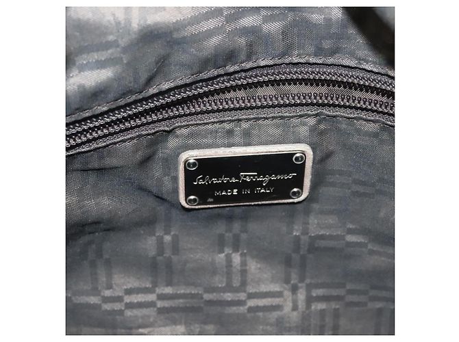 Borsa a mano in pelle Gancini Salvatore Ferragamo 2 in 1 Viola Argento Auth 134695 Porpora - vista 20