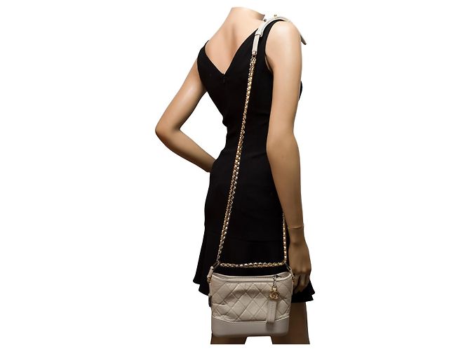 Gabrielle Borsa CHANEL in Pelle Bianca - 102703 Bianco - vista 11
