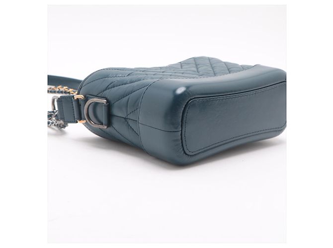 Chanel Borsa a spalla in pelle di agnello chevron Gabrielle piccola blu - vista 6