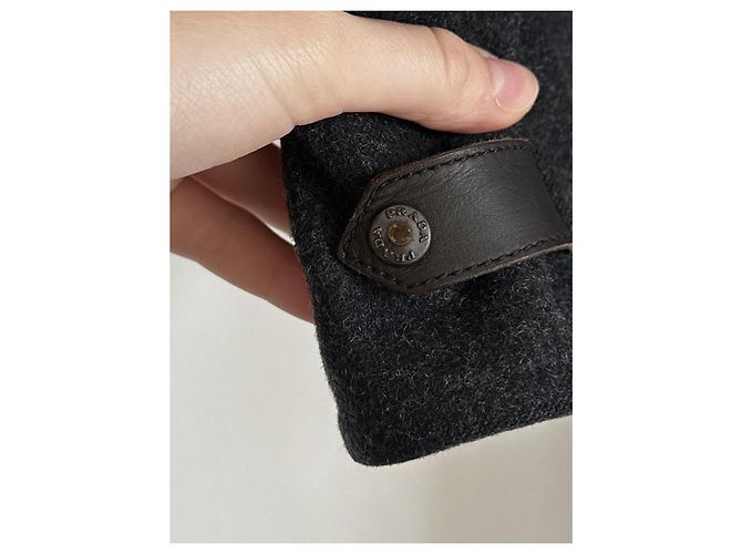 Abrigo doble de lana y nylon Prada negro - vista 14