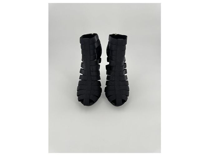 Gucci Gladiator Runaway Sandaletten mit Absatz Schwarz Stoff - Ansicht 2