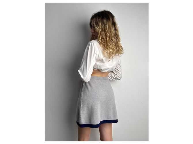 Falda Chanel de cachemira gris - vista 4