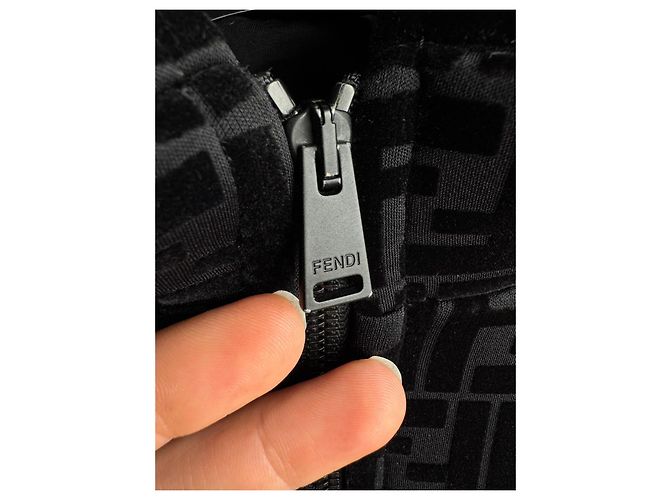 Fendi Felpa con Cappuccio FF Monogram Chenille Nera Nero - vista 3