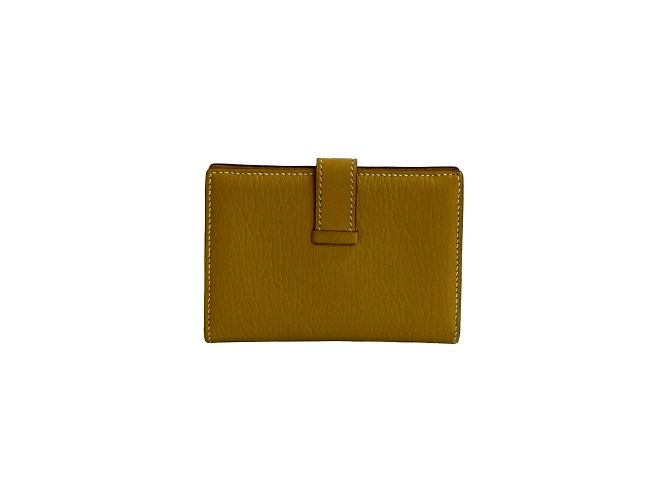 Tarjetero Mini Bearn de cuero Chèvre de Hermès Amarillo - vista 2