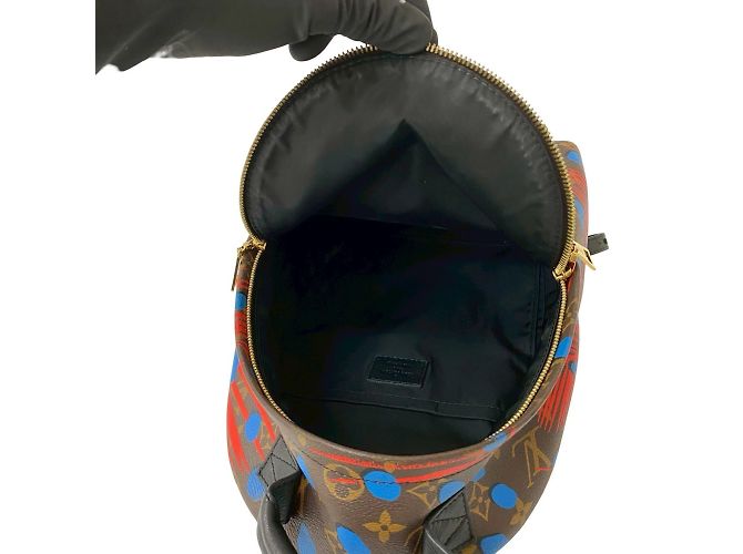 Louis Vuitton Palm Springs Monogram Jungle Dot Leder Rucksack Braun Rot Blau - Ansicht 9