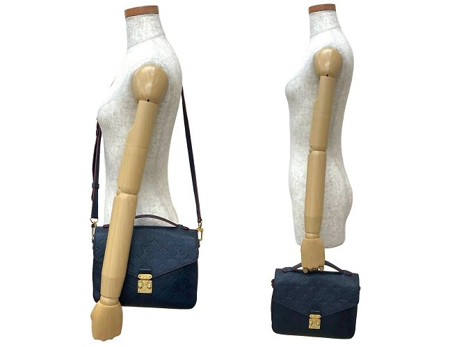Borsa a Spalla Pochette Metis MM in Pelle Monogram Empreinte Louis Vuitton Rosso Blu navy - vista 2