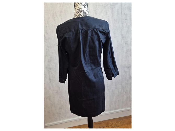 Gerard Darel Schwarzes, tailliertes Kleid mit 3/4- oder kurzen Ärmeln Gérard Darel Oberteil mit Kordel Größe 38 - Ansicht 5